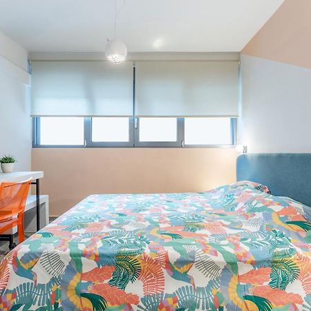 Pop Art Homm In Groovy Koukaki Apartment Athens Exterior photo
